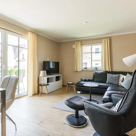 Haus Muschelsucher, Birkenstrasse Sieben A, App 2 Zingst